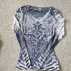 Gray and White Graphic Long Sleeve Blouse